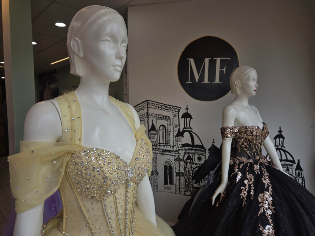 Dress shop main scaled